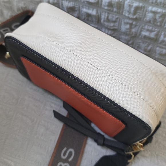 Marc Jacobs Black and Orange Crossbody Bag - Picture 6 of 10